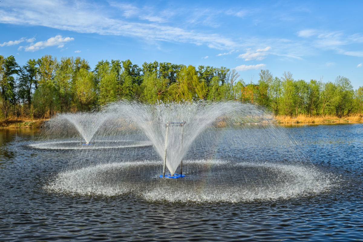 Aerators and Pond Fountains